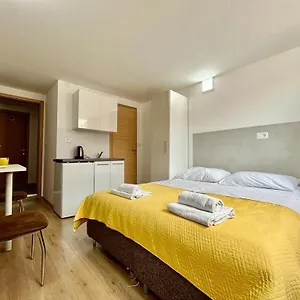 Roza Apartamento